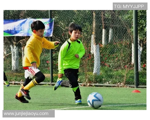 足球赵炎:从绿茵场上的拼搏到人生舞台的精彩转身